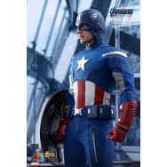 Hot Toys MMS563 1/6 Scale Captain America (2012 Version) 